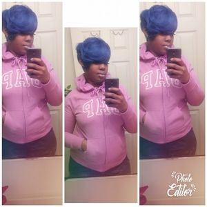 Meet your Posher, Jernice